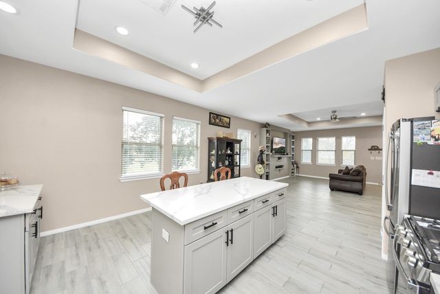 6543 Crestford Lane, Pasadena, TX 77505