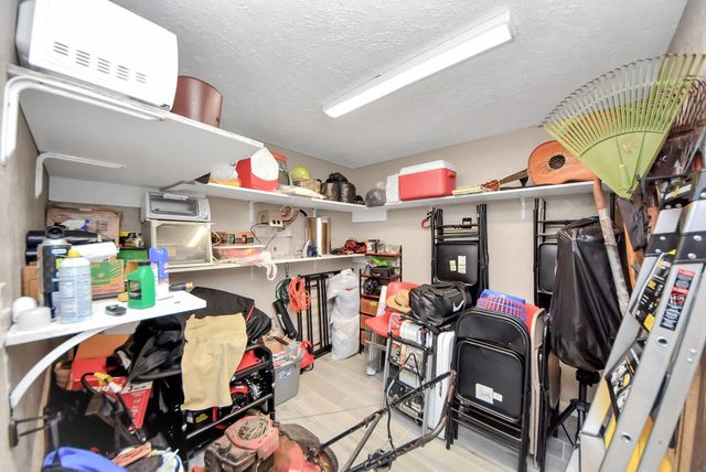 6543 Crestford Lane, Pasadena, TX 77505