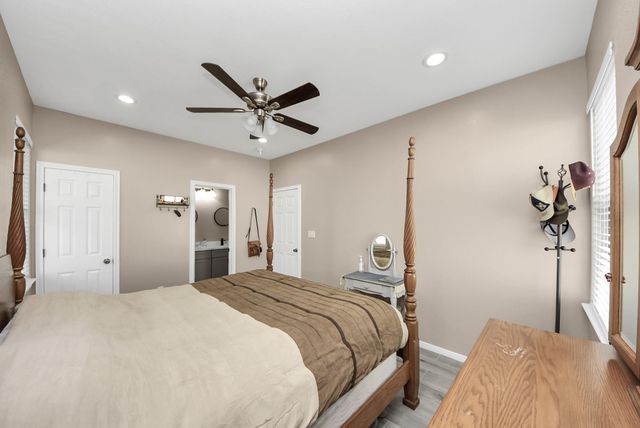 6543 Crestford Lane, Pasadena, TX 77505