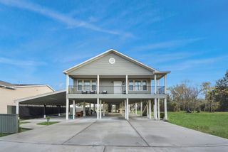 6543 Crestford Lane, Pasadena, TX 77505