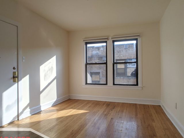 2651 N Spaulding Avenue 2W, Chicago, IL 60647