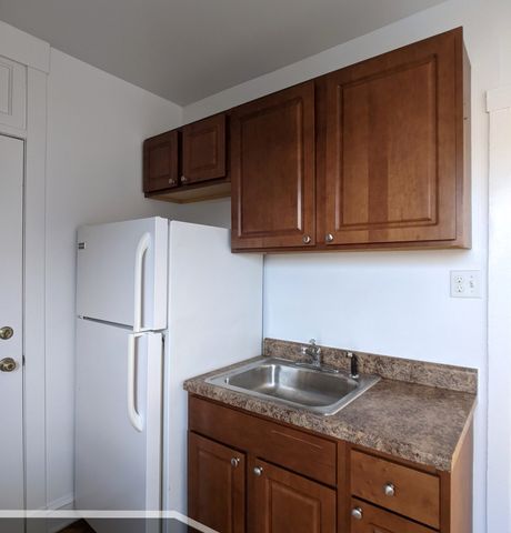 2651 N Spaulding Avenue 2W, Chicago, IL 60647