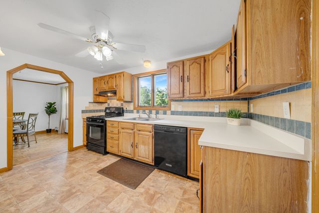 2 Morrison Road, Windham, NH 03087