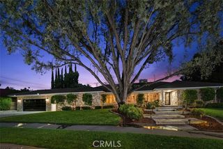 5910 Victoria, Riverside, CA 92506