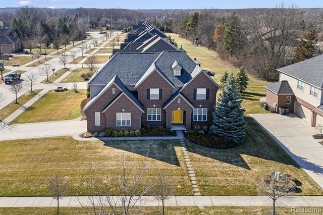 6789 Merrick Drive, Troy, MI 48098