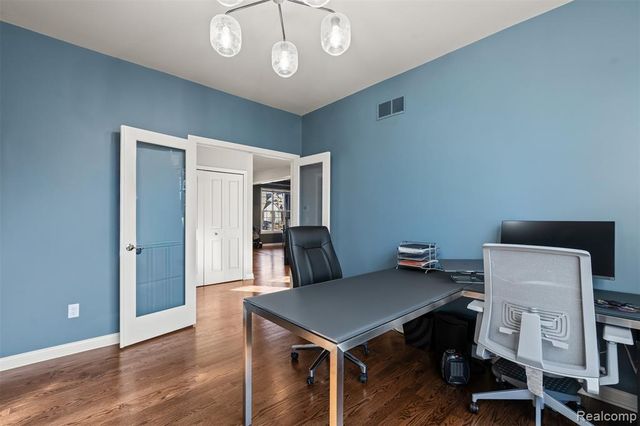 6789 Merrick Drive, Troy, MI 48098