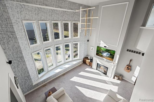 6789 Merrick Drive, Troy, MI 48098