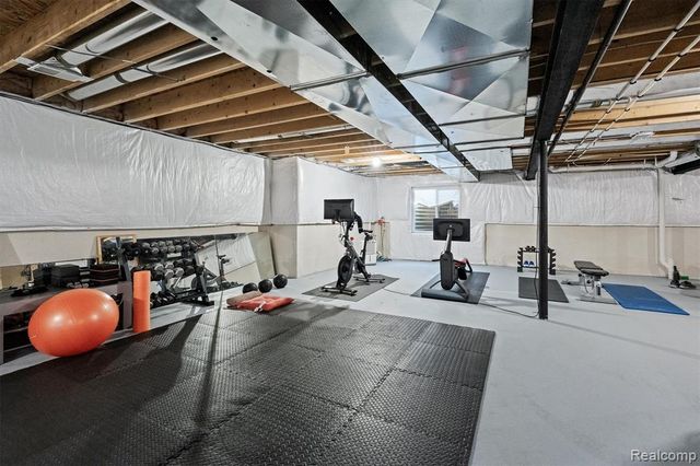 6789 Merrick Drive, Troy, MI 48098