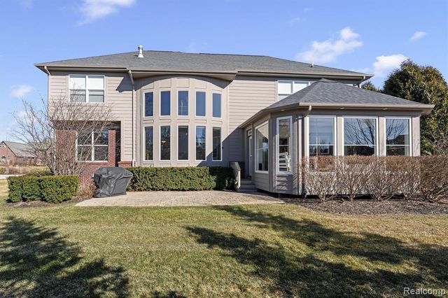 6789 Merrick Drive, Troy, MI 48098