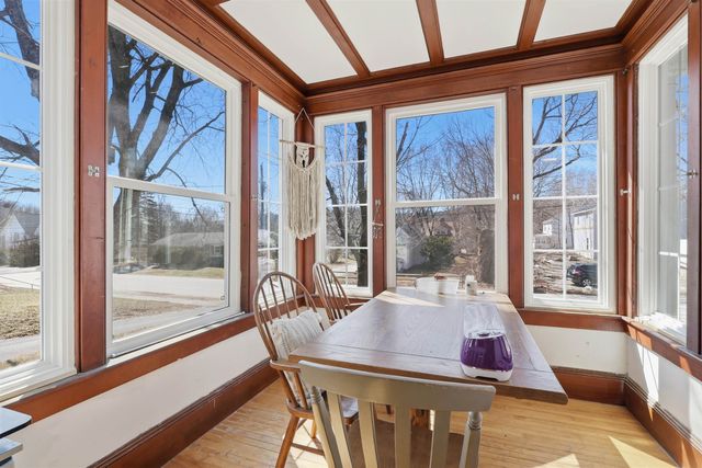 14 Pleasant Street, Plymouth, NH 03264