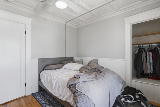 14 Pleasant Street, Plymouth, NH 03264
