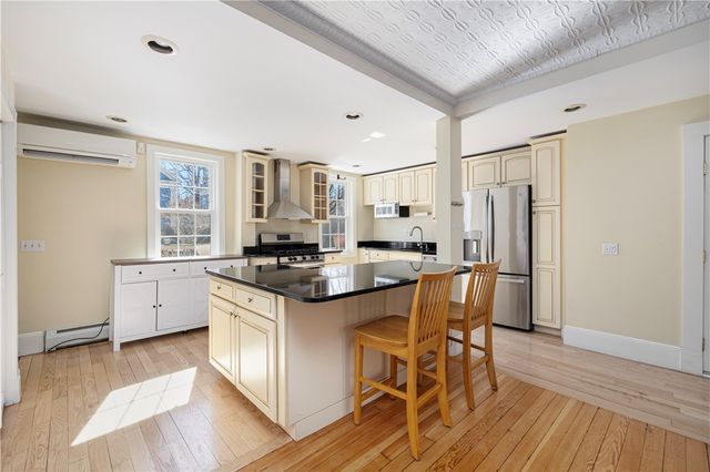 185 Transit Street, Providence, RI 02906