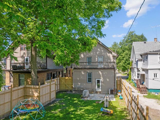 1723 N 9th STREET, Sheboygan, WI 53081