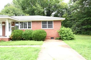 4109 5th St # B, Chesapeake, VA 23324
