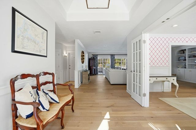 372 Tremont St, Duxbury, MA 02332