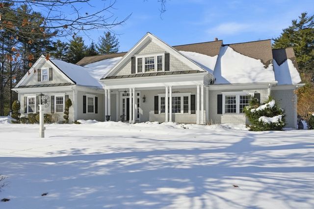 372 Tremont St, Duxbury, MA 02332