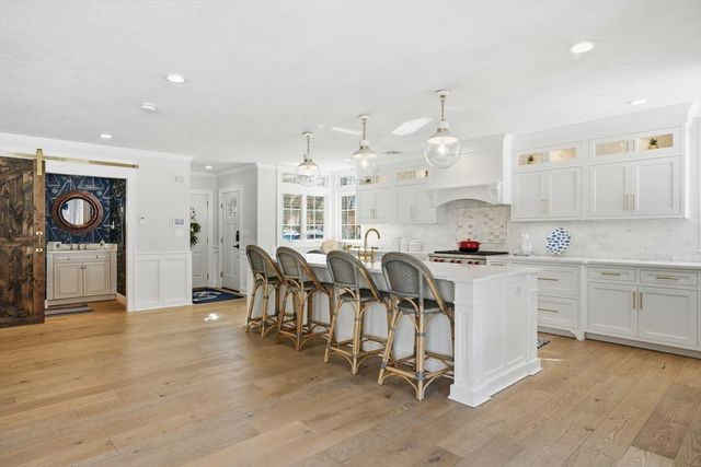 372 Tremont St, Duxbury, MA 02332