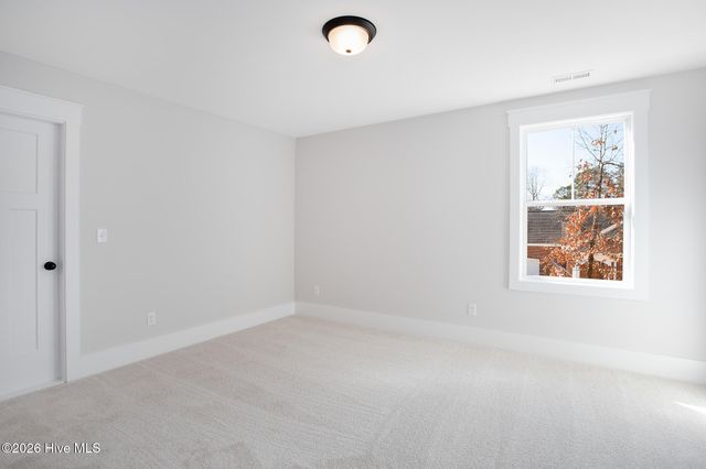 224 Grayhawk Circle, Wilmington, NC 28411