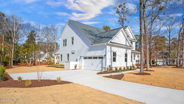 224 Grayhawk Circle, Wilmington, NC 28411