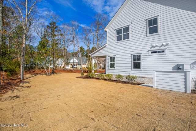 224 Grayhawk Circle, Wilmington, NC 28411