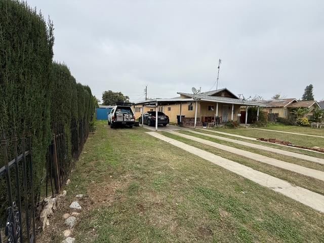 3039 E Hedges Avenue, Fresno, CA 93703