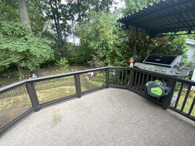 3363 Buckthorn Circle, Jackson, MI 49201