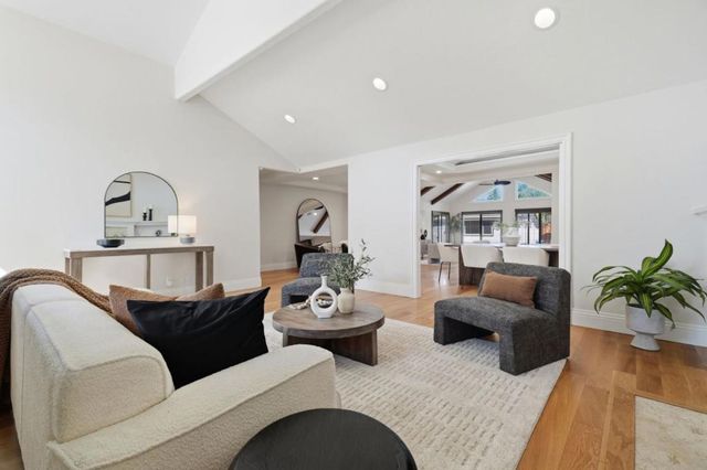 900 Eden Avenue, San Jose, CA 95117