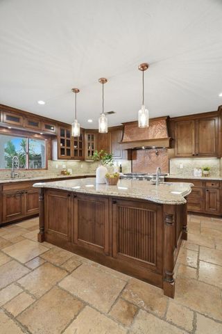 900 Eden Avenue, San Jose, CA 95117