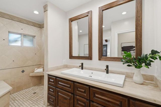 900 Eden Avenue, San Jose, CA 95117