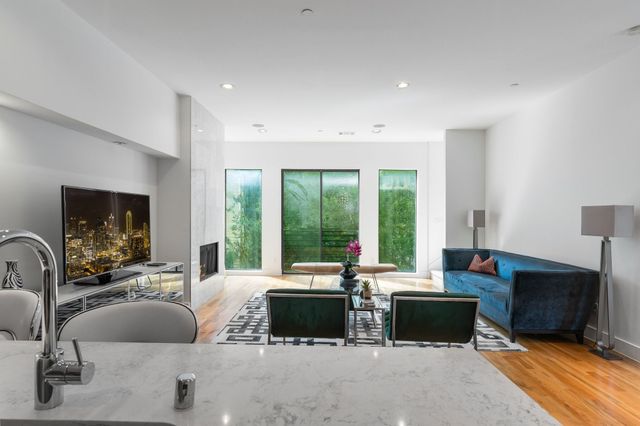 3930 Bowser Avenue 12, Dallas, TX 75219