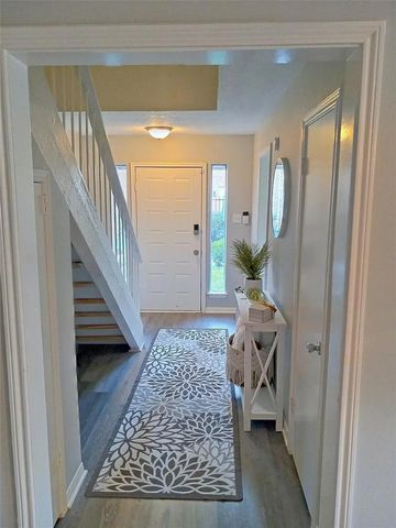 800 Country Place Drive 909, Houston, TX 77079