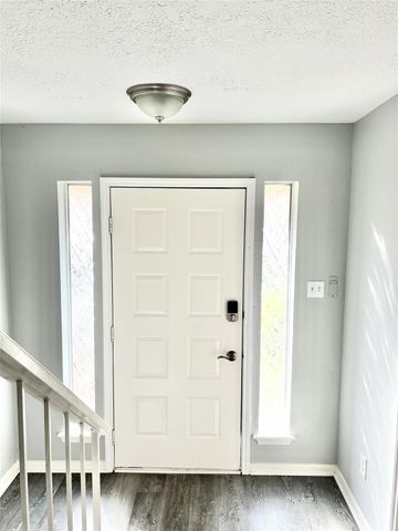 800 Country Place Drive 909, Houston, TX 77079