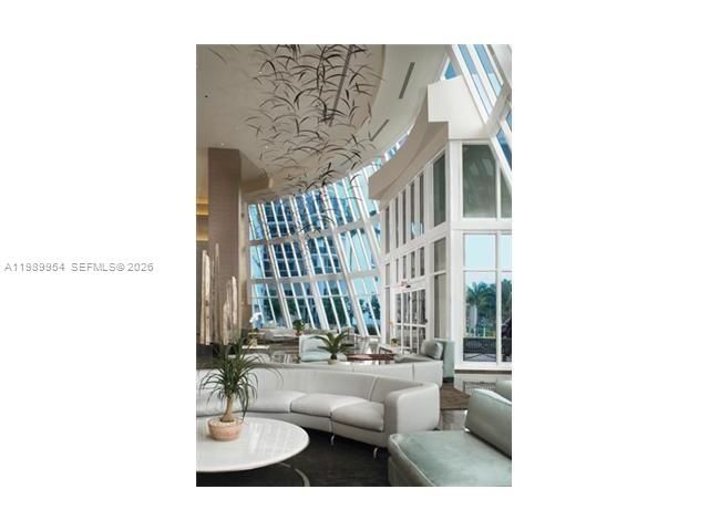 1830 S Ocean Drive 4010, Hallandale Beach, FL 33009