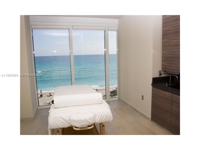 1830 S Ocean Drive 4010, Hallandale Beach, FL 33009