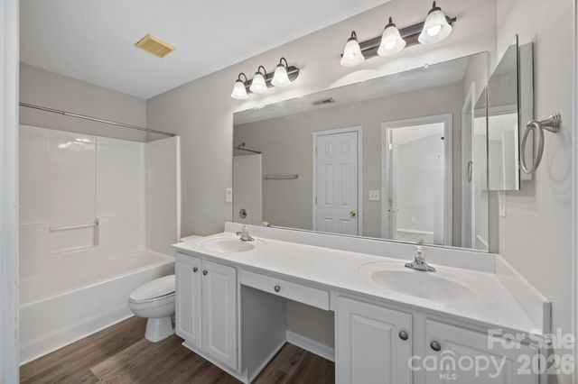 11540 Briddle Hall Court, Charlotte, NC 28214