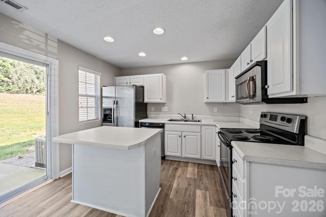 11540 Briddle Hall Court, Charlotte, NC 28214