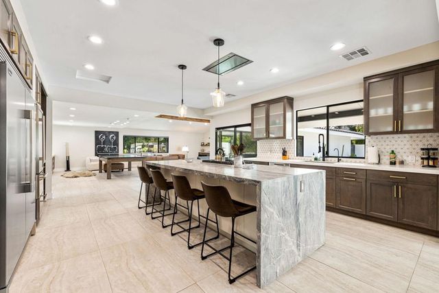 45655 Apache Road, Indian Wells, CA 92210