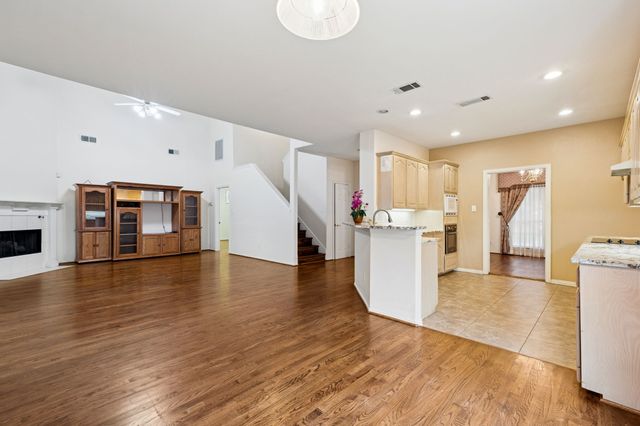 2036 Camelot Drive, Lewisville, TX 75067