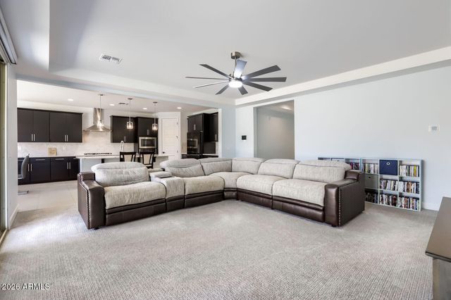 18612 W BUTLER Drive, Waddell, AZ 85355