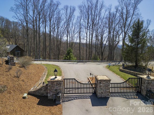 86 Bartrams Walk Drive 14, Asheville, NC 28804