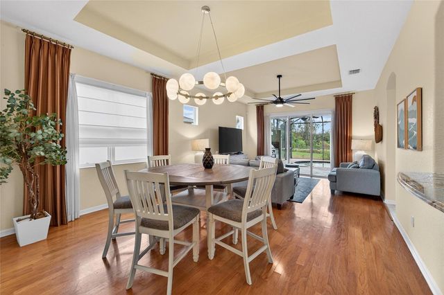 1032 REGAL MANOR WAY, Sun City Center, FL 33573