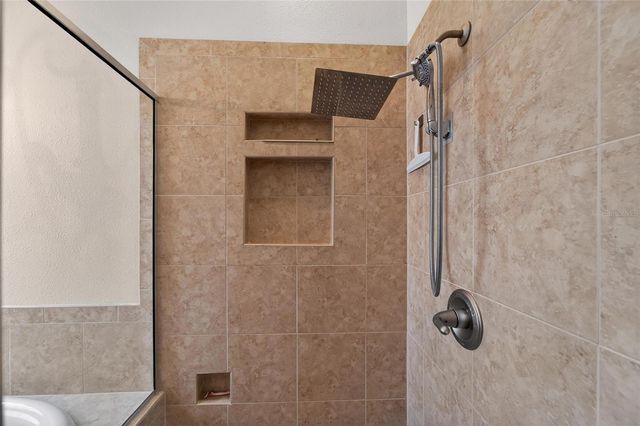 1032 REGAL MANOR WAY, Sun City Center, FL 33573