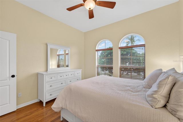 1032 REGAL MANOR WAY, Sun City Center, FL 33573