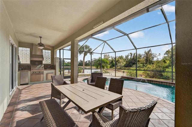 1032 REGAL MANOR WAY, Sun City Center, FL 33573