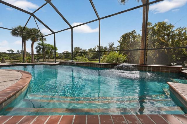 1032 REGAL MANOR WAY, Sun City Center, FL 33573