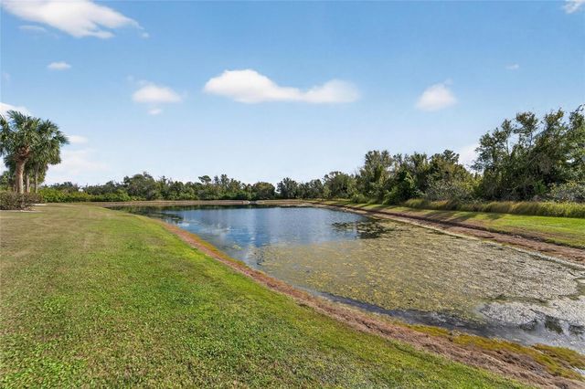 1032 REGAL MANOR WAY, Sun City Center, FL 33573