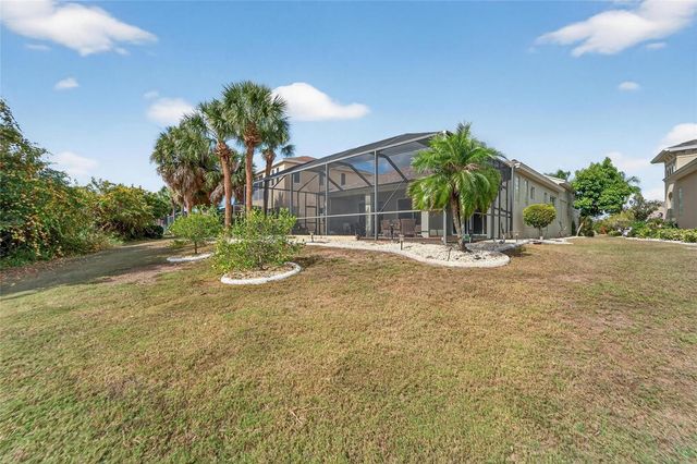 1032 REGAL MANOR WAY, Sun City Center, FL 33573