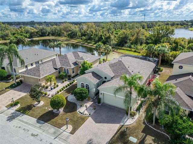 1032 REGAL MANOR WAY, Sun City Center, FL 33573