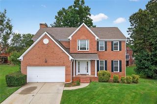 641 Olde Ivy Way, Stone Mountain, GA 30087
