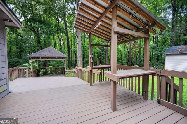 1955 Branchwood Court, Snellville, GA 30078